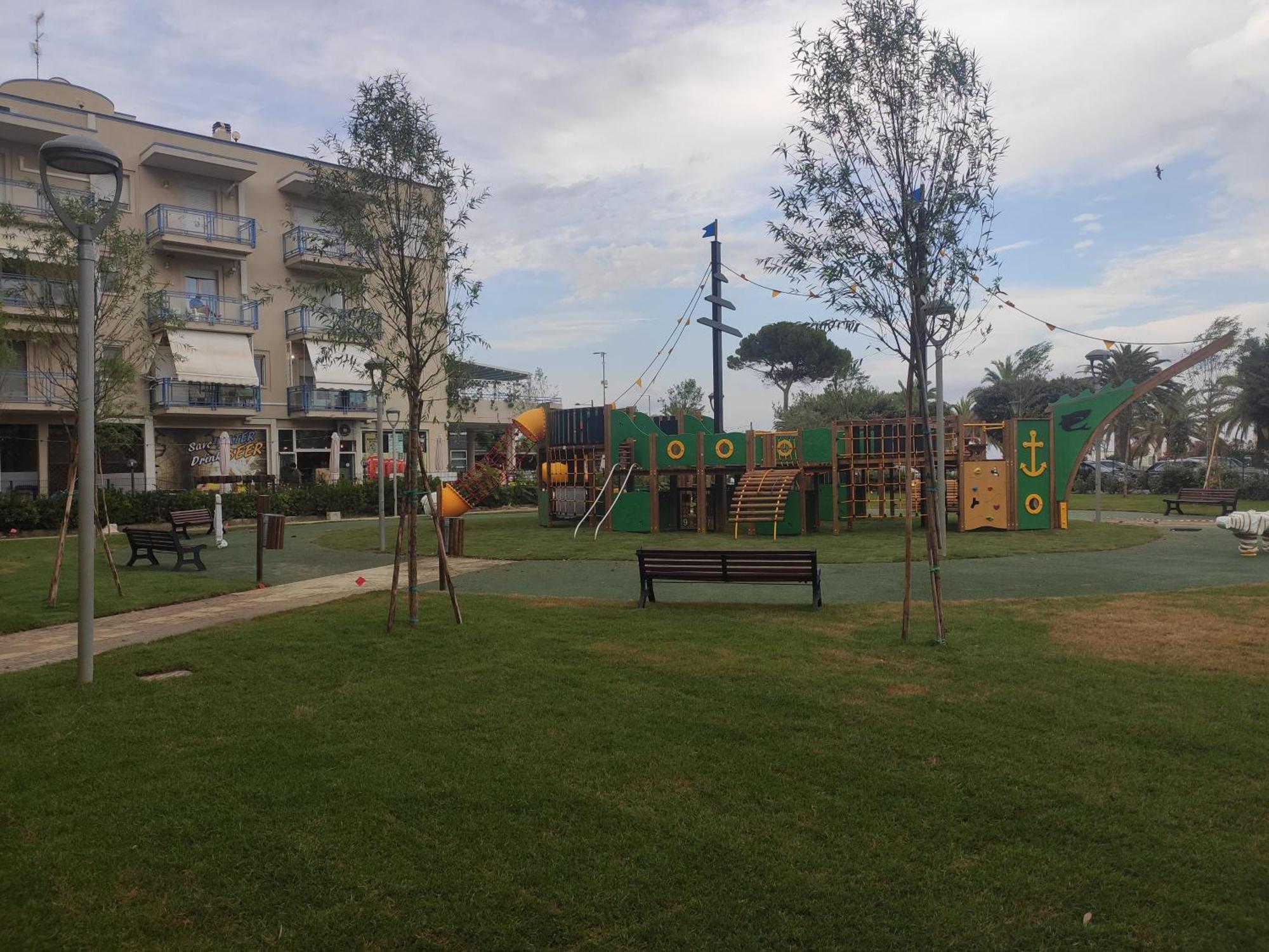 Ferienwohnung Casa Felix Giulianova Exterior foto